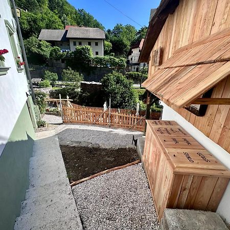 Bajta Kroparica Exterior photo