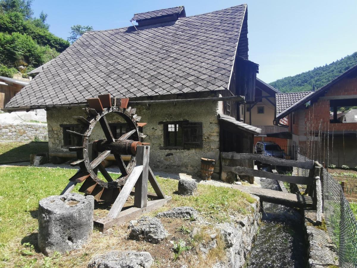 Bajta Kroparica Exterior photo