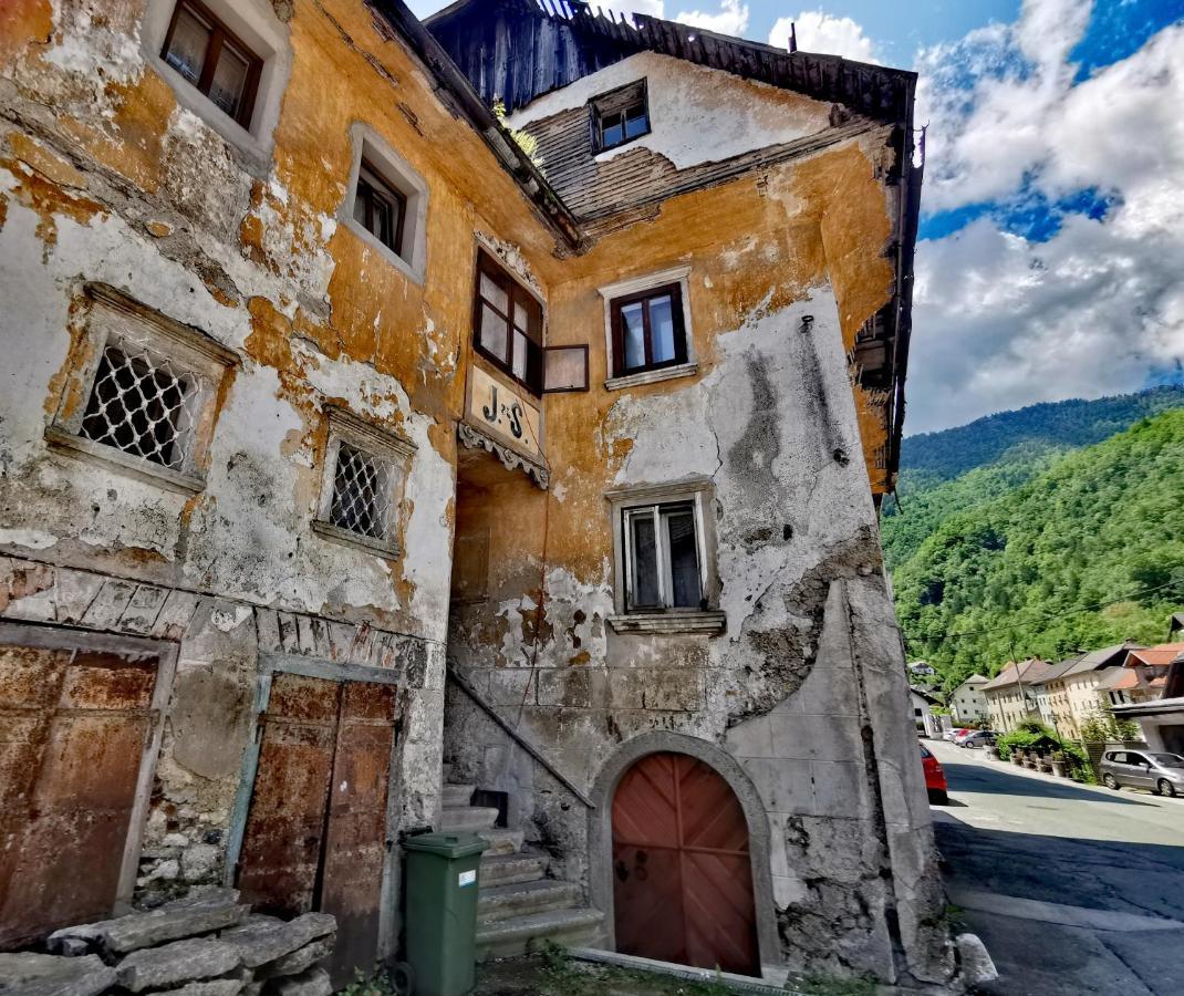 Bajta Kroparica Exterior photo