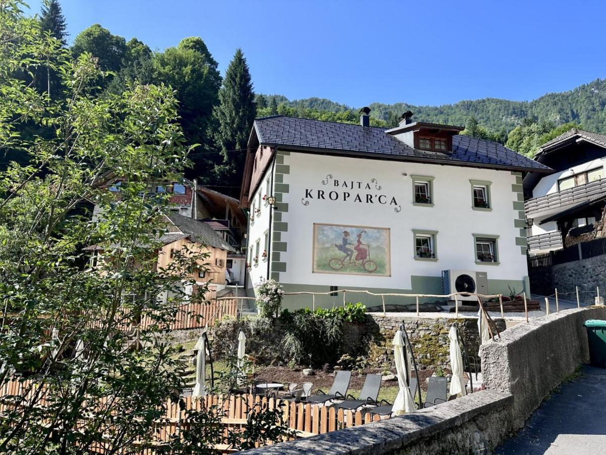 Bajta Kroparica Exterior photo